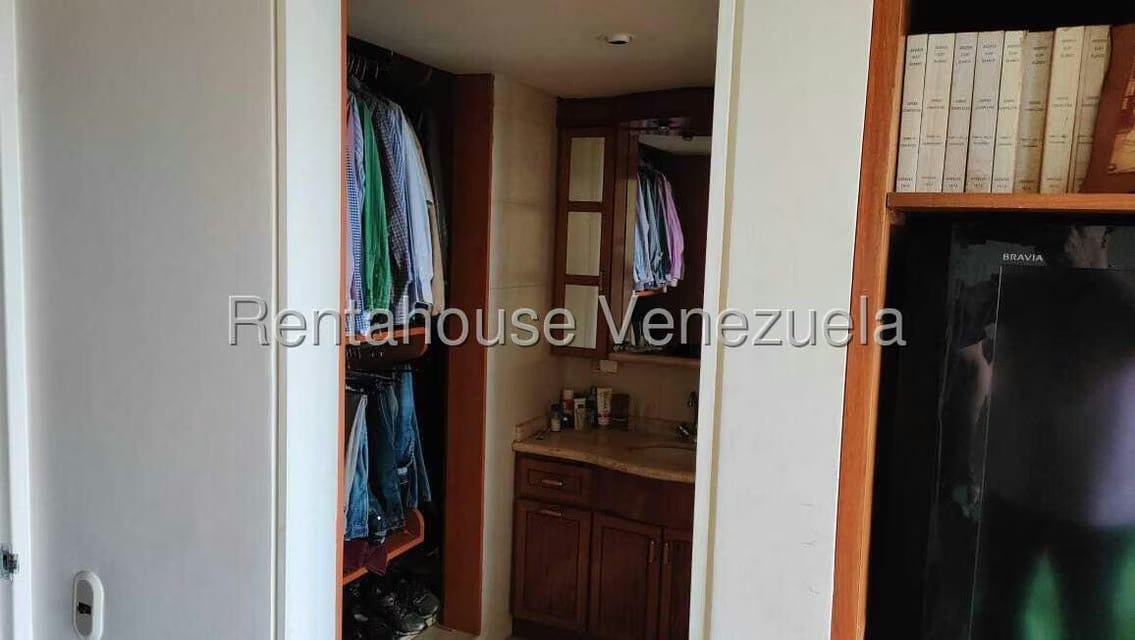 Apartamento (1 Nivel) en Venta en Colinas de Bello Monte, Distrito Metropolitano - 11