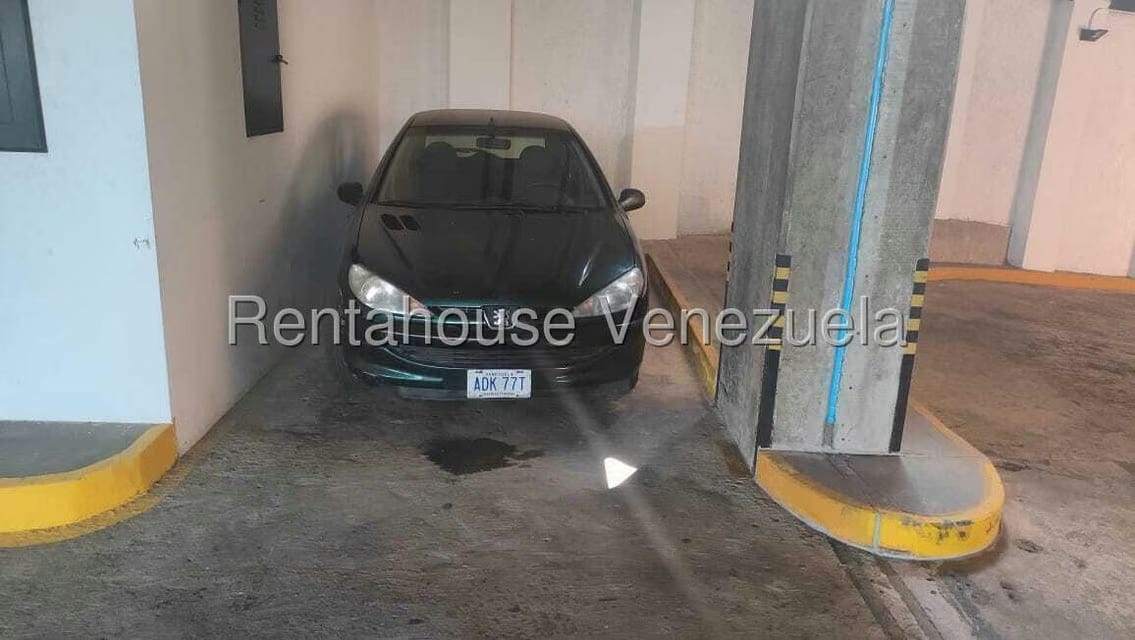 Apartamento (1 Nivel) en Venta en Colinas de Bello Monte, Distrito Metropolitano - 17