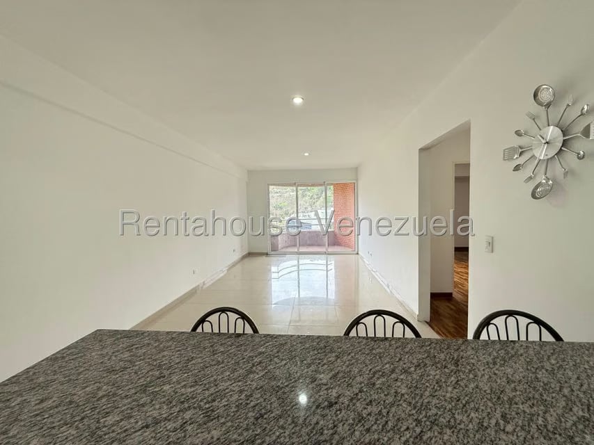Apartamento (1 Nivel) en Alquiler en Los Pomelos, Distrito Metropolitano - 11