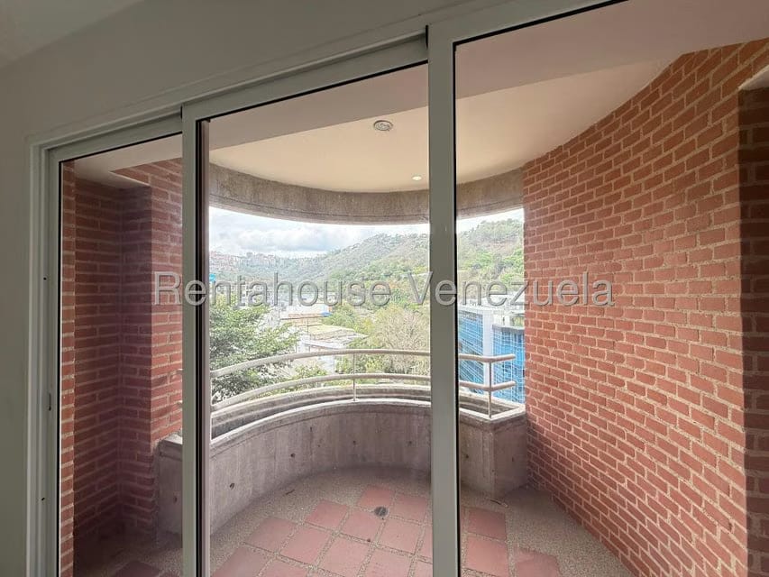 Apartamento (1 Nivel) en Alquiler en Los Pomelos, Distrito Metropolitano - 13