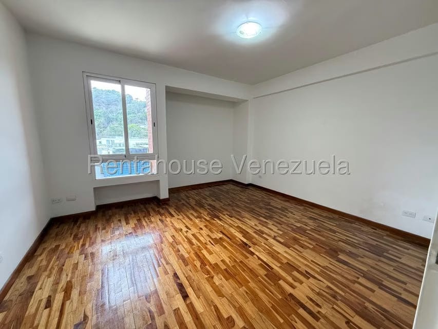 Apartamento (1 Nivel) en Alquiler en Los Pomelos, Distrito Metropolitano - 18