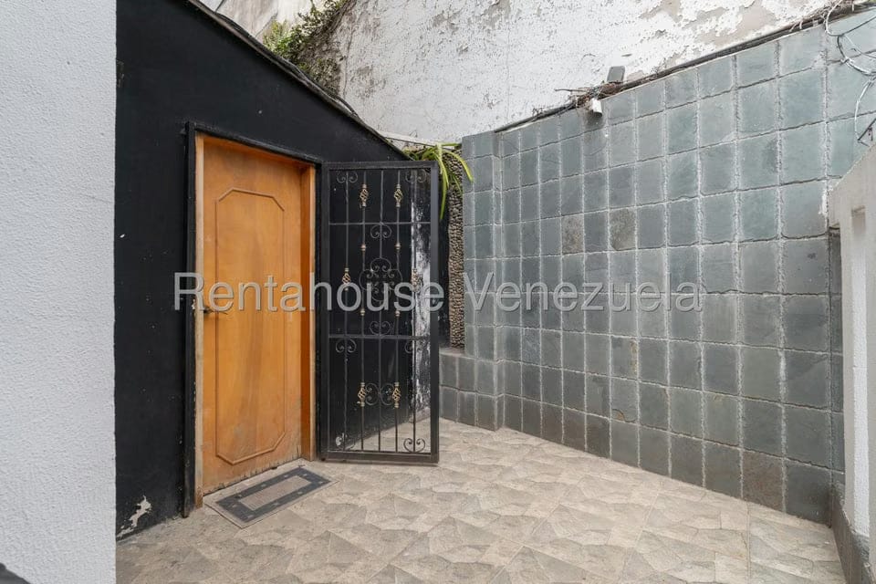 Casa (Multipes Niveles) en Venta en Alta Florida, Distrito Metropolitano - 26