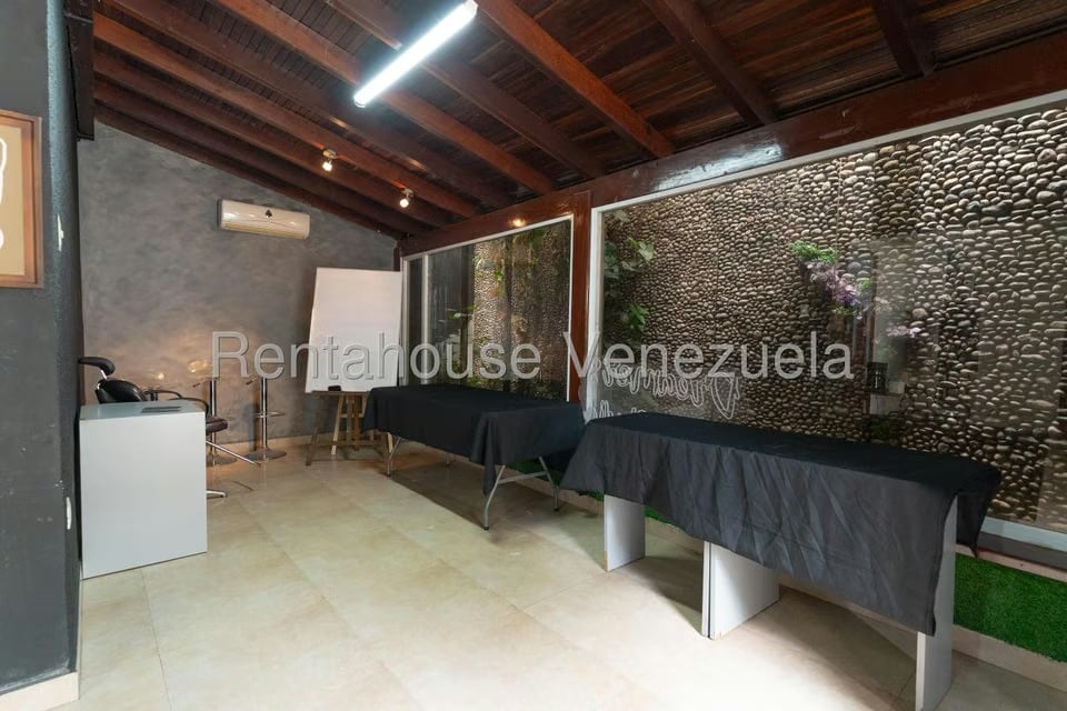 Casa (Multipes Niveles) en Venta en Alta Florida, Distrito Metropolitano - 27