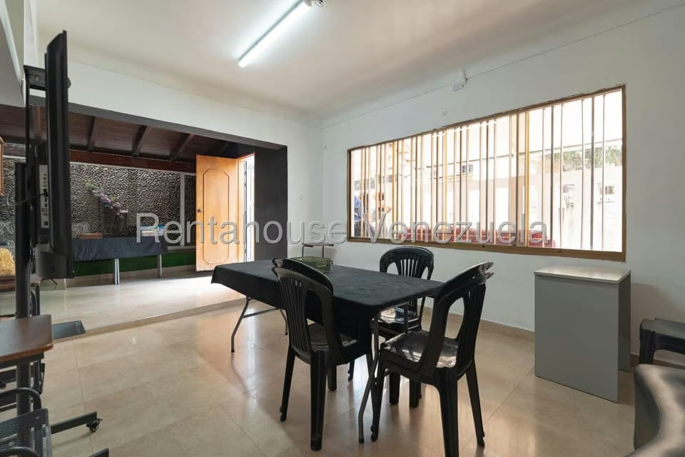 Casa (Multipes Niveles) en Venta en Alta Florida, Distrito Metropolitano - 28