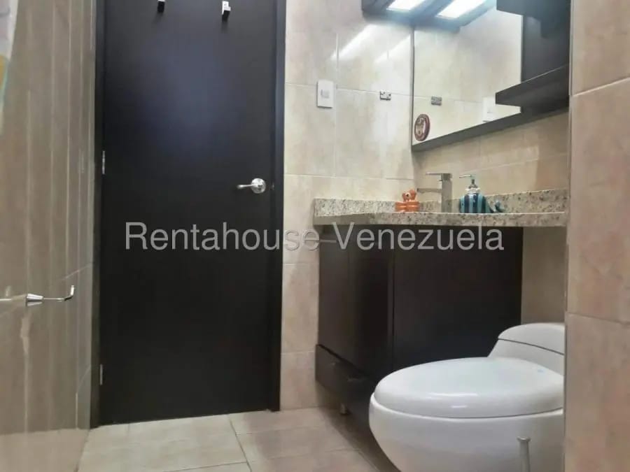 Apartamento en Alquiler en SANTA RITA Maracaibo - 4