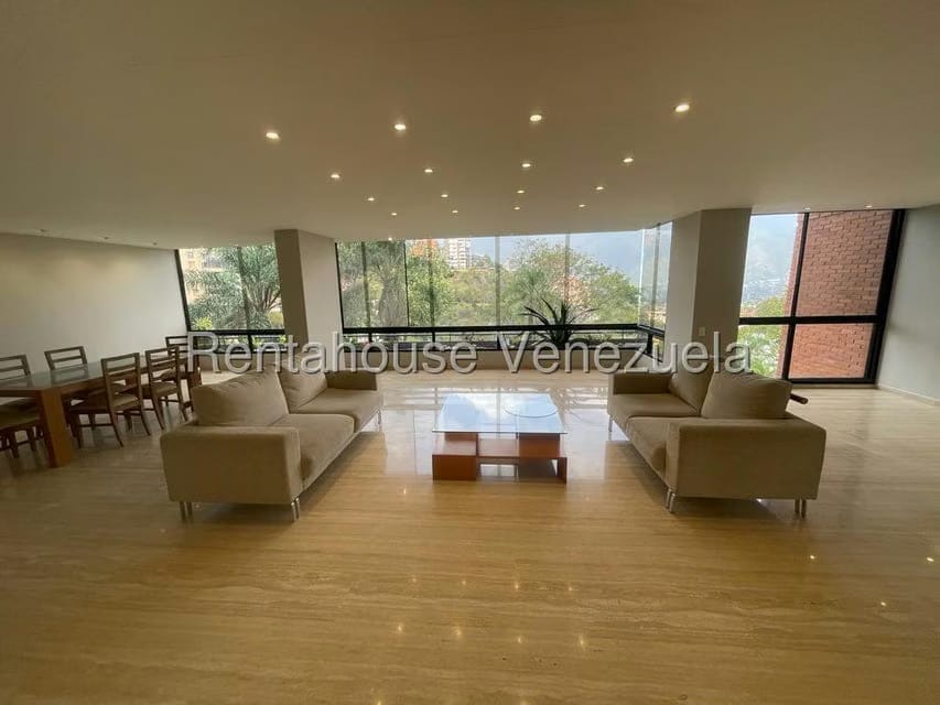 Apartamento (1 Nivel) en Alquiler en Colinas de Valle Arriba, Distrito Metropolitano - 9