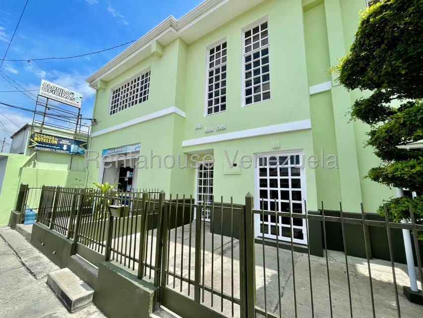 Comercial (Local Comercial) en Alquiler en Centro, Lara