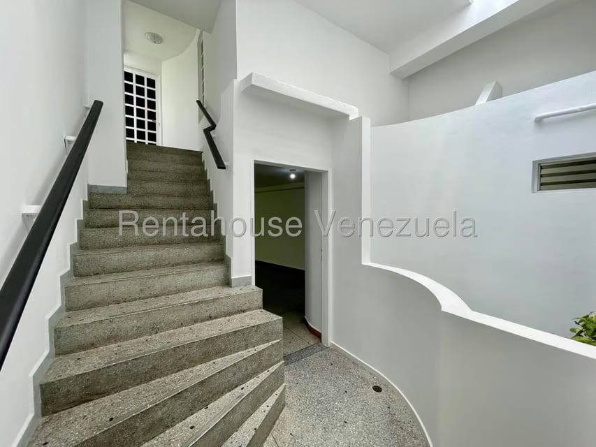 Comercial (Local Comercial) en Alquiler en Centro, Lara - 2