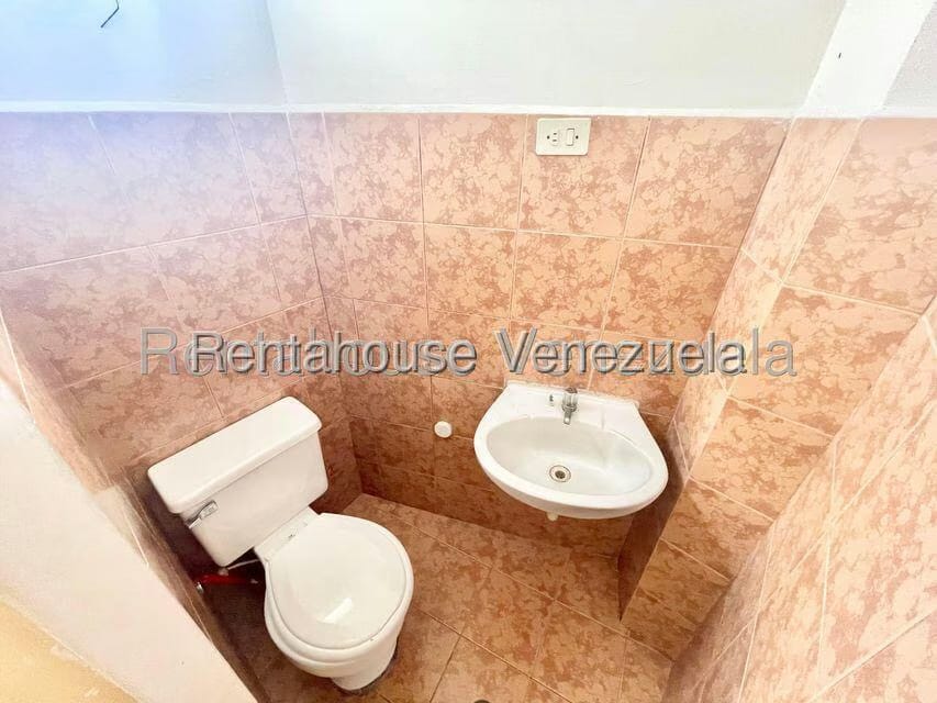 Comercial (Local Comercial) en Alquiler en Centro, Lara - 13