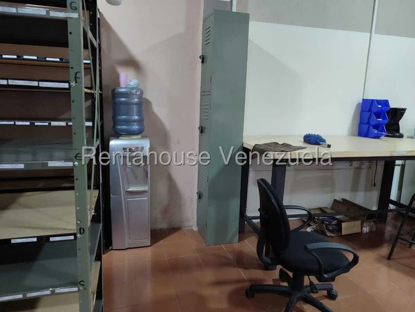 Comercial (Local Comercial) en Alquiler en Centro, Lara - 13