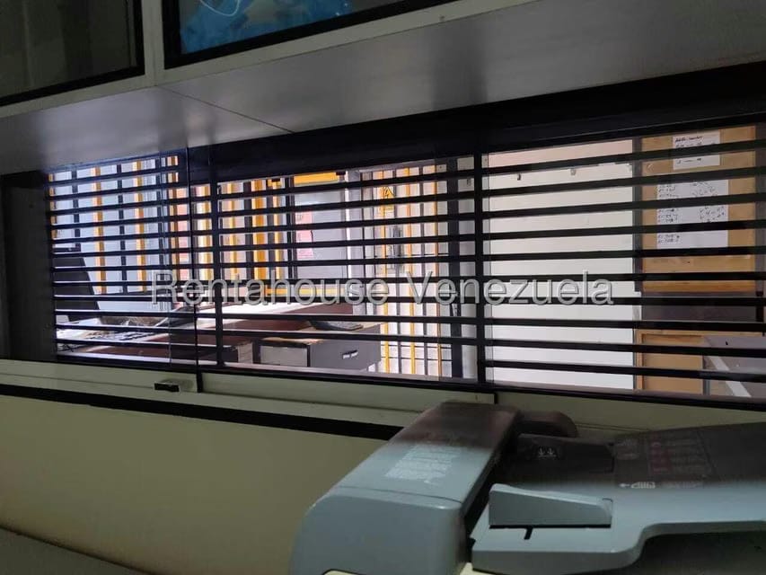 Comercial (Local Comercial) en Alquiler en Centro, Lara - 17