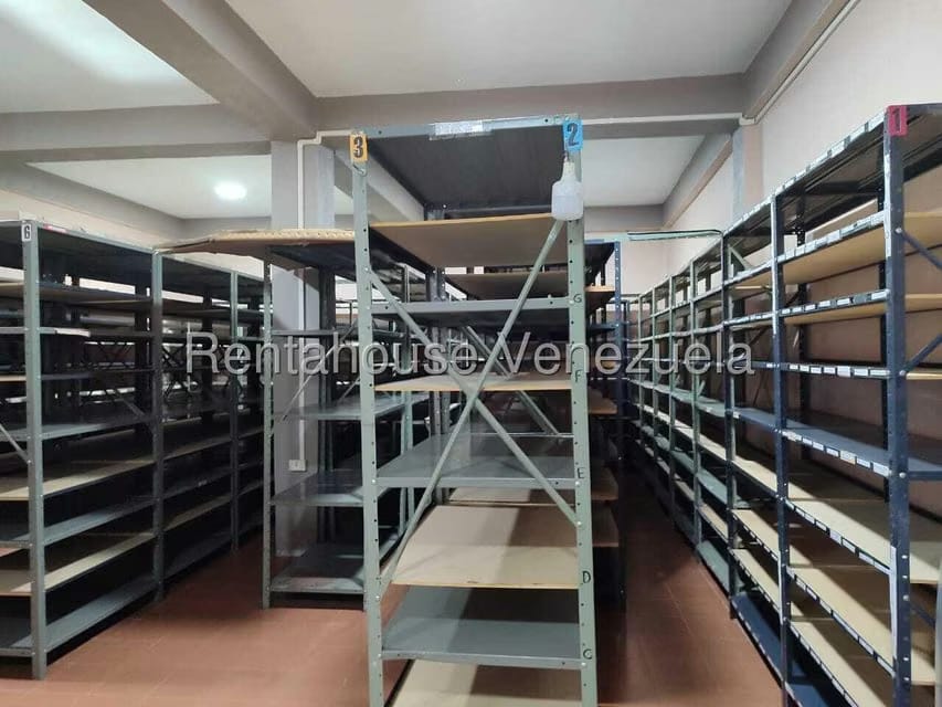 Comercial (Local Comercial) en Alquiler en Centro, Lara - 9