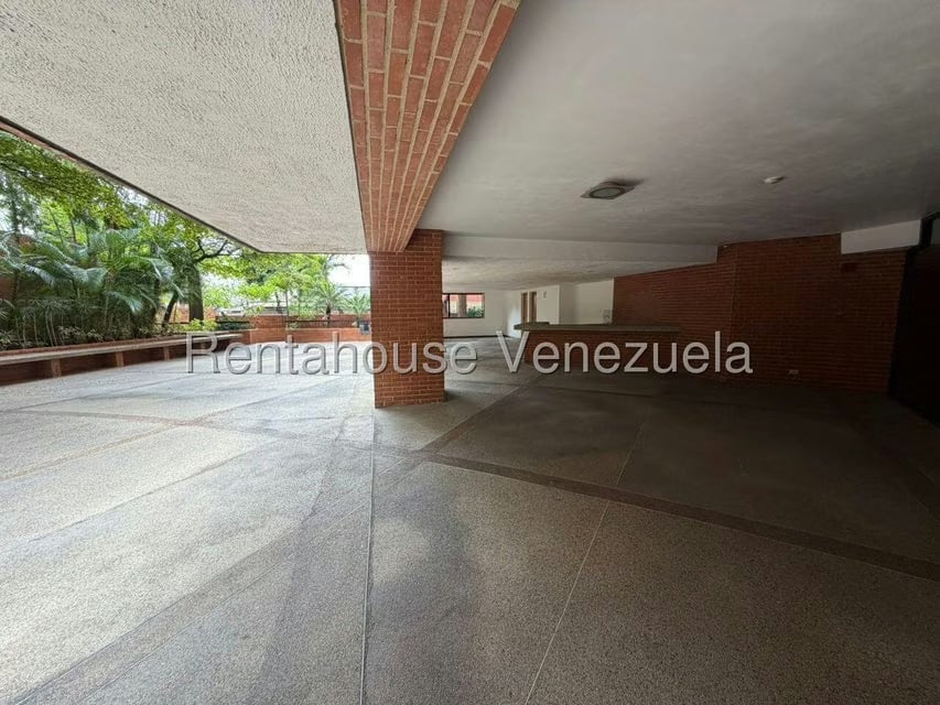 Apartamento (1 Nivel) en Venta en El Rosal, Distrito Metropolitano - 2
