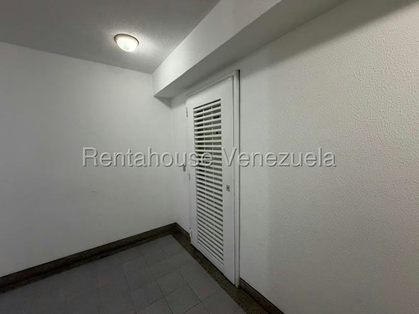 Apartamento (1 Nivel) en Venta en El Rosal, Distrito Metropolitano - 21
