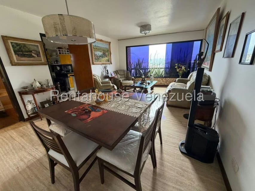 Apartamento (1 Nivel) en Venta en El Rosal, Distrito Metropolitano - 4