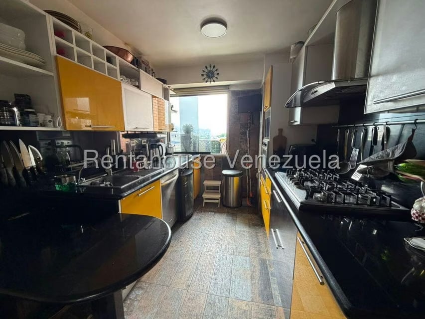 Apartamento (1 Nivel) en Venta en El Rosal, Distrito Metropolitano - 10