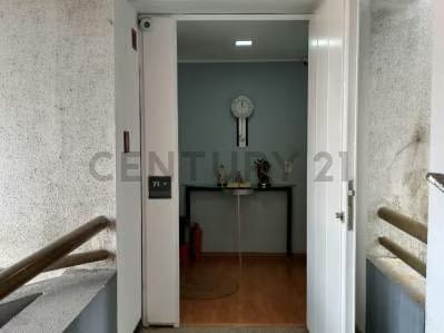APARTAMENTO EN ALQUILER, URB. LOS CHORROS - 9