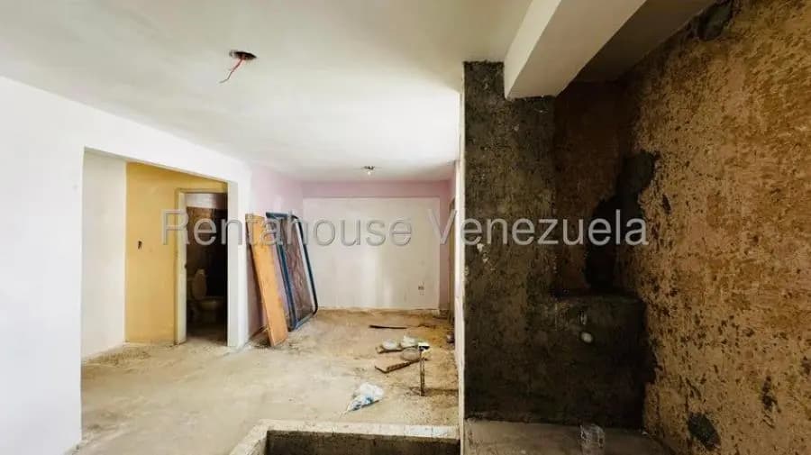 Apartamento en Venta en Las Delicias Maracay - 2