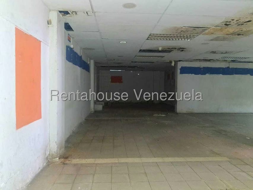 Comercial (Local Comercial) en Venta en Porlamar, Nueva Esparta - 9