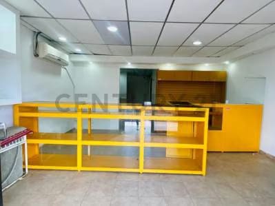 EN VENTA LOCAL COMERCIAL EN EL CENTRO DE CABUDARE - 3