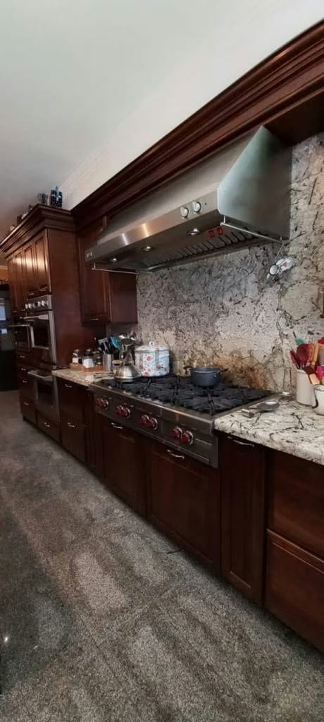 Amplia Casa en exclusivo complejo cerrado,av El Milagro Maracaibo - 23