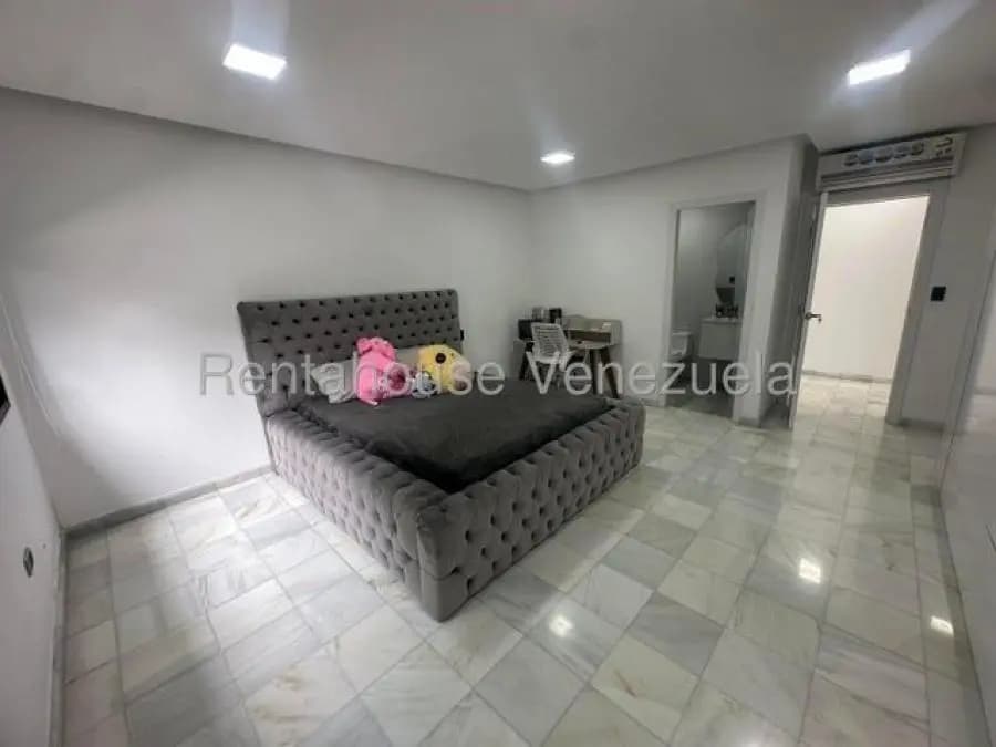 Casa en Venta en el cafetal Caracas - 14