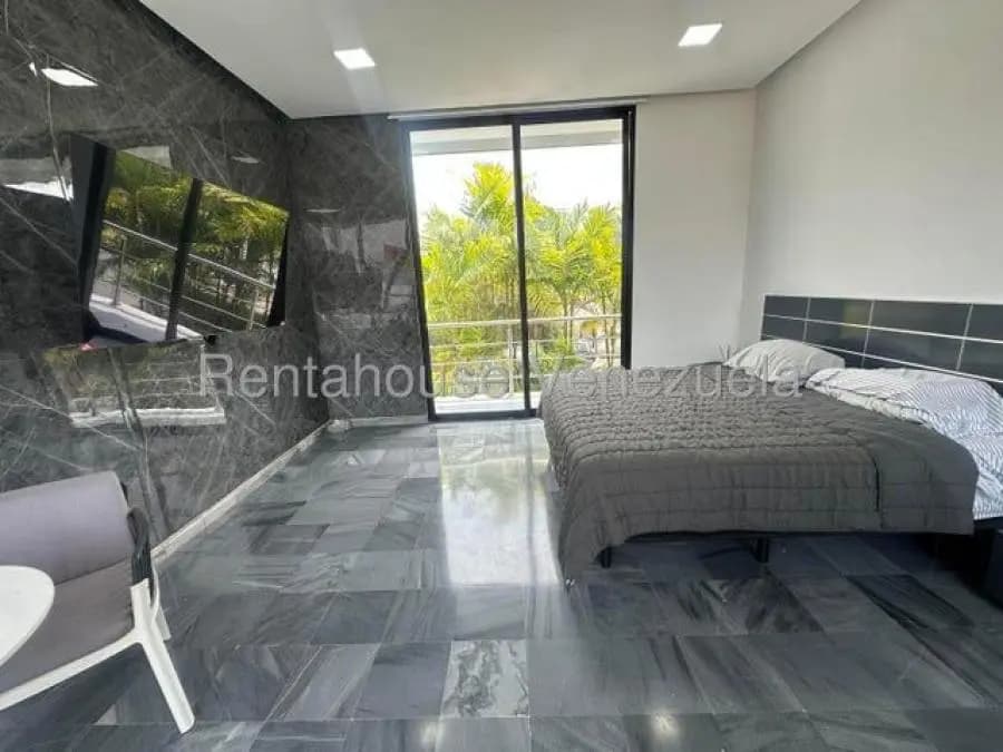 Casa en Venta en el cafetal Caracas - 24