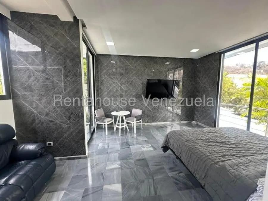 Casa en Venta en el cafetal Caracas - 25