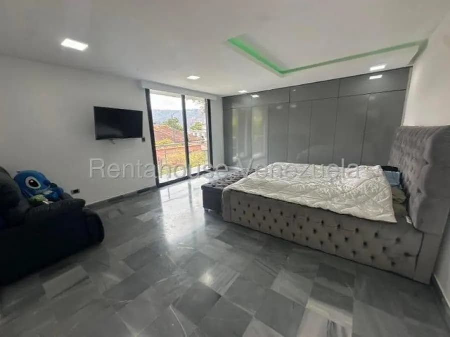 Casa en Venta en el cafetal Caracas - 27