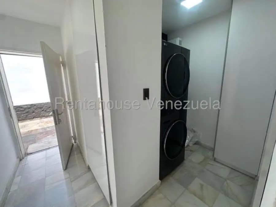 Casa en Venta en el cafetal Caracas - 31
