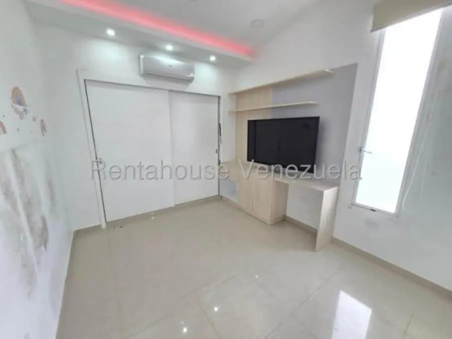 Casa en Venta en el cafetal Caracas - 18