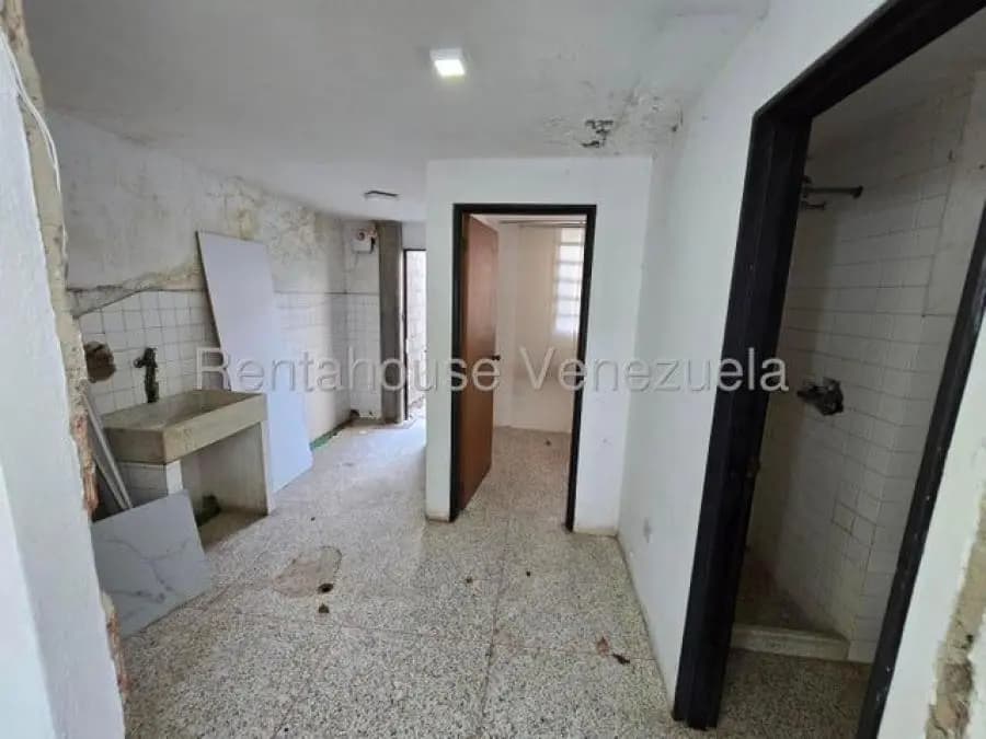 Casa en Venta en el cafetal Caracas - 35