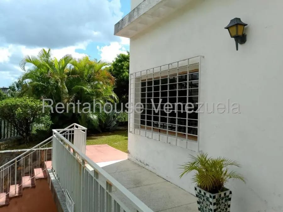 Casa en Venta en El Marques Caracas - 6