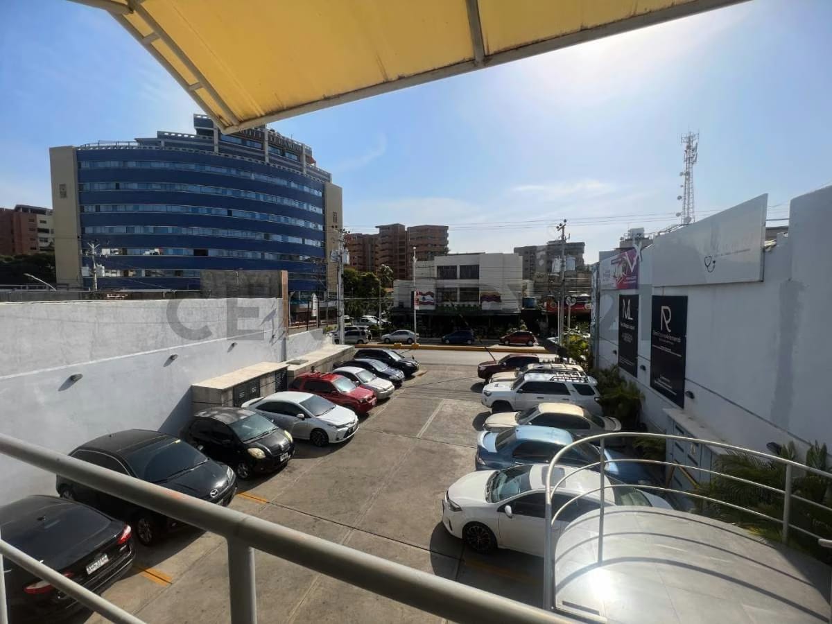 EN ALQUILER LOCAL U OFICINA EN LECHERIA C E ANCORA