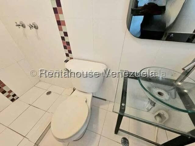 Townhouse (1 Nivel) en Venta en Villas Del Sol I, Aragua - 11