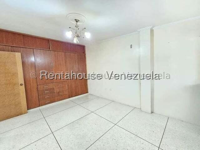 Townhouse (1 Nivel) en Venta en Villas Del Sol I, Aragua - 17