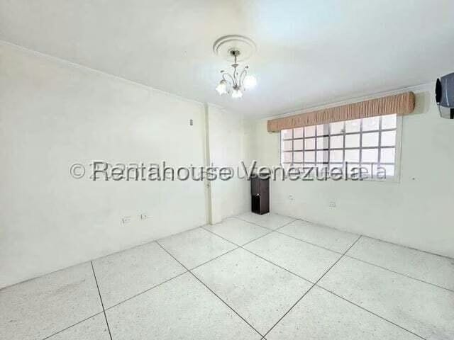 Townhouse (1 Nivel) en Venta en Villas Del Sol I, Aragua - 30