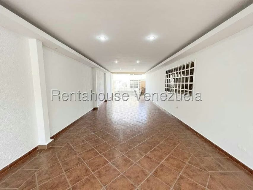 Townhouse (1 Nivel) en Venta en Villas Del Sol I, Aragua - 31