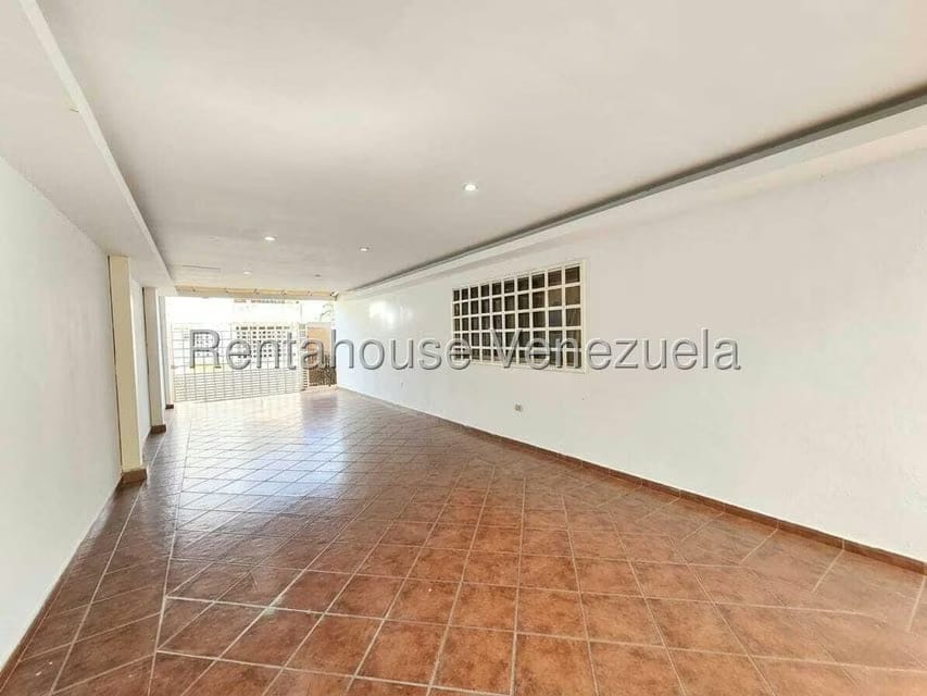 Townhouse (1 Nivel) en Venta en Villas Del Sol I, Aragua - 33