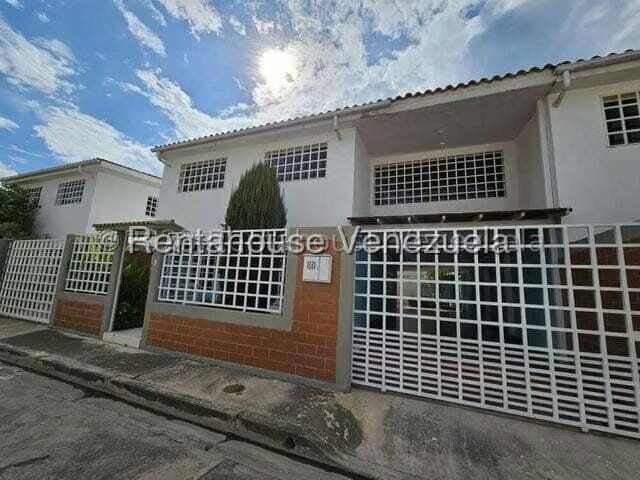 Townhouse (1 Nivel) en Venta en Villas Del Sol I, Aragua - 46