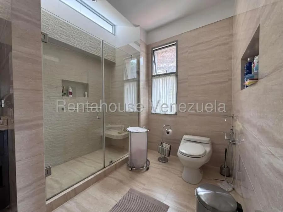 Casa en Venta en Prados del Este Caracas - 5