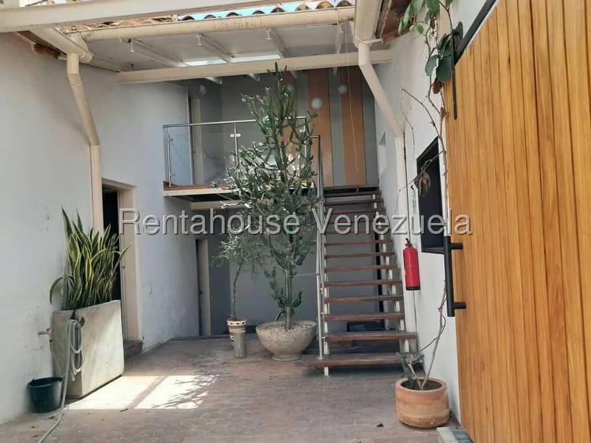 Comercial (Local Comercial) en Alquiler en El Hatillo, Distrito Metropolitano - 16