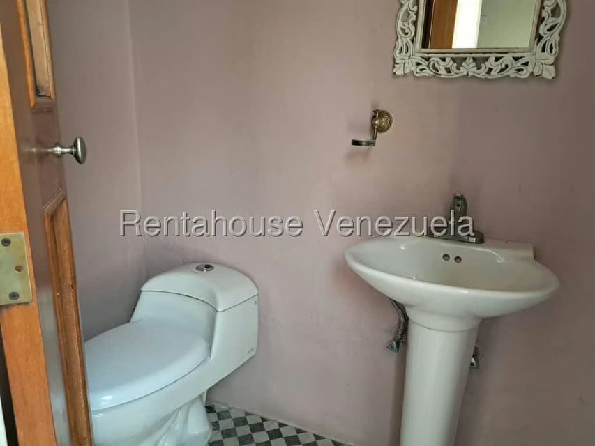 Comercial (Local Comercial) en Alquiler en El Hatillo, Distrito Metropolitano - 23