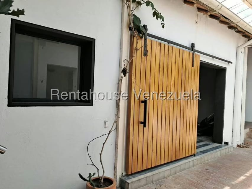 Comercial (Local Comercial) en Alquiler en El Hatillo, Distrito Metropolitano - 25