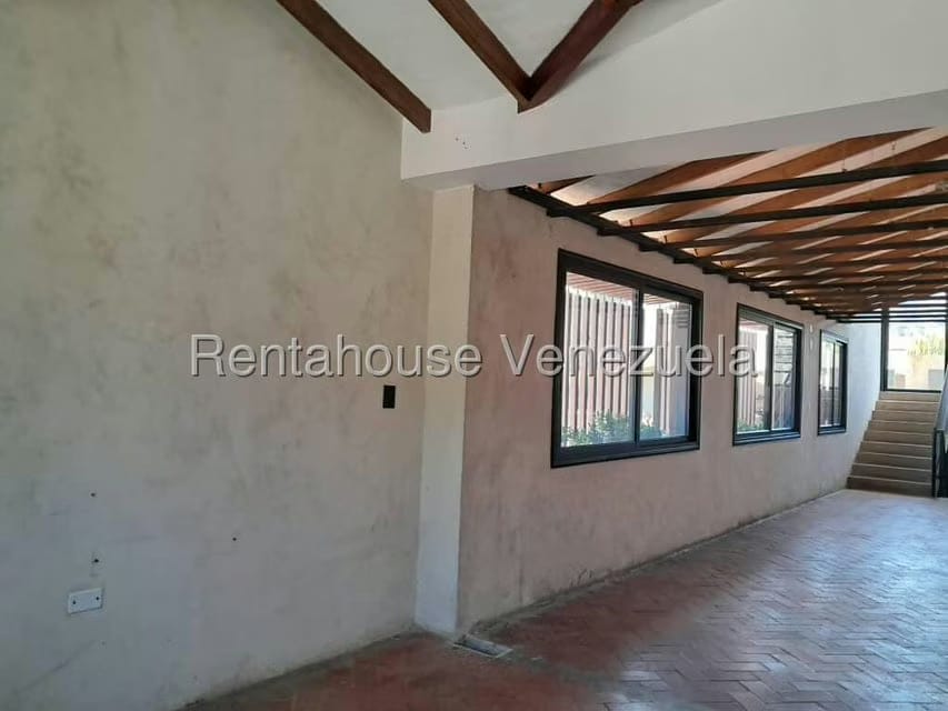 Comercial (Local Comercial) en Alquiler en El Hatillo, Distrito Metropolitano - 26
