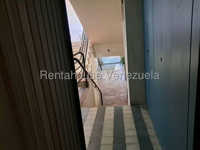Comercial (Local Comercial) en Alquiler en El Hatillo, Distrito Metropolitano - 34