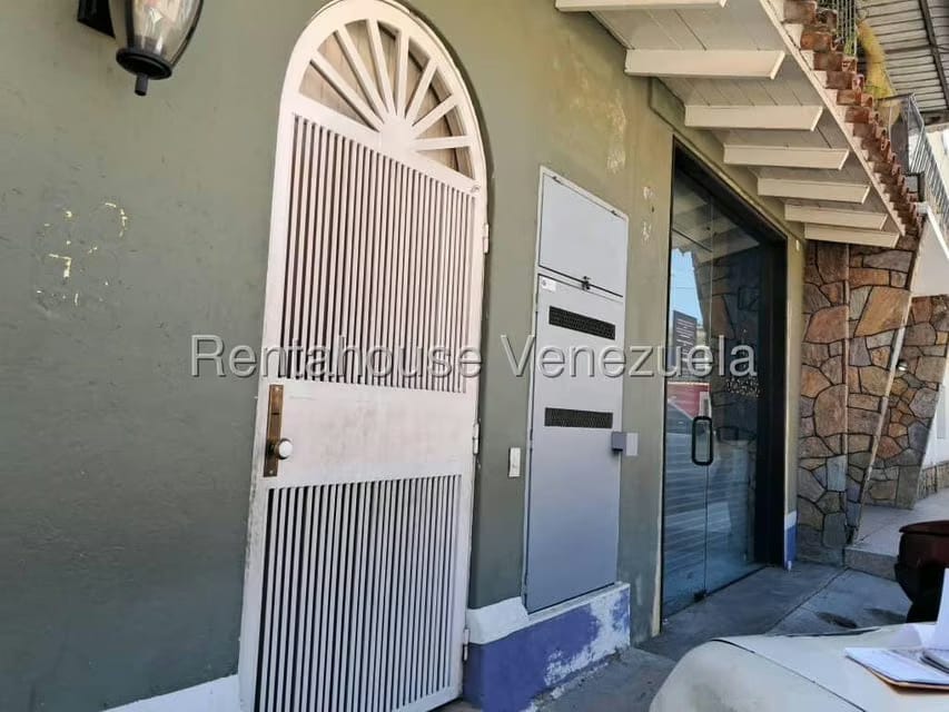 Comercial (Local Comercial) en Alquiler en El Hatillo, Distrito Metropolitano - 5