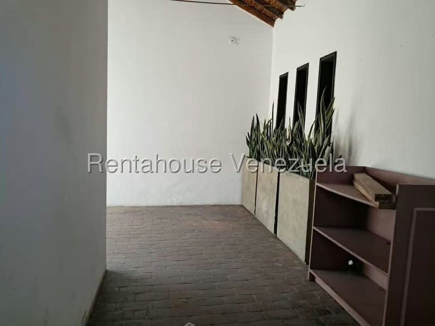 Comercial (Local Comercial) en Alquiler en El Hatillo, Distrito Metropolitano - 52