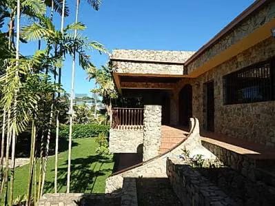 En venta estupenda casa en La Lagunita Country Club - 6