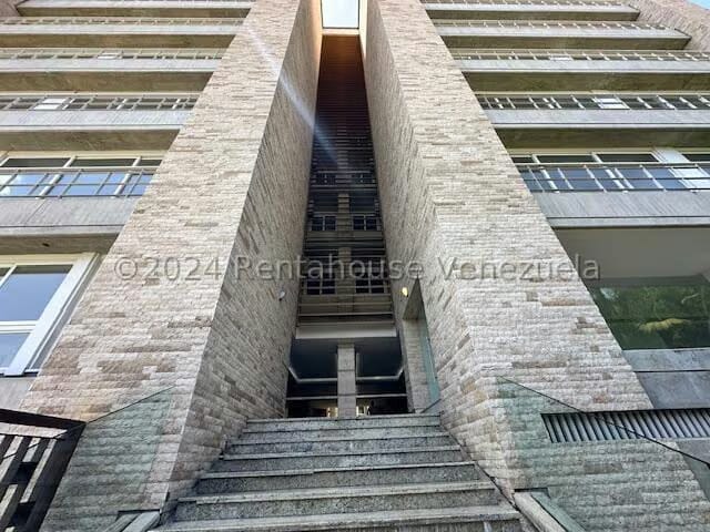 Apartamento (1 Nivel) en Venta en Lomas de Las Mercedes, Distrito Metropolitano - 2